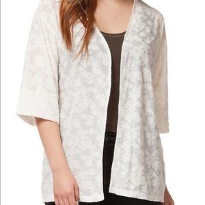 3/$40 Dex embroidered kimono with a vintage 70s vibe